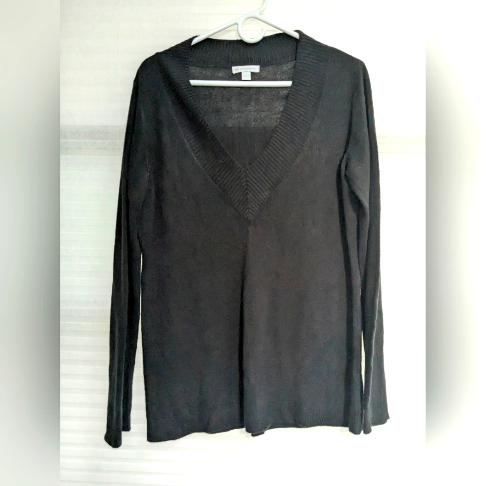 New York & Company Black V-Neck Sweater